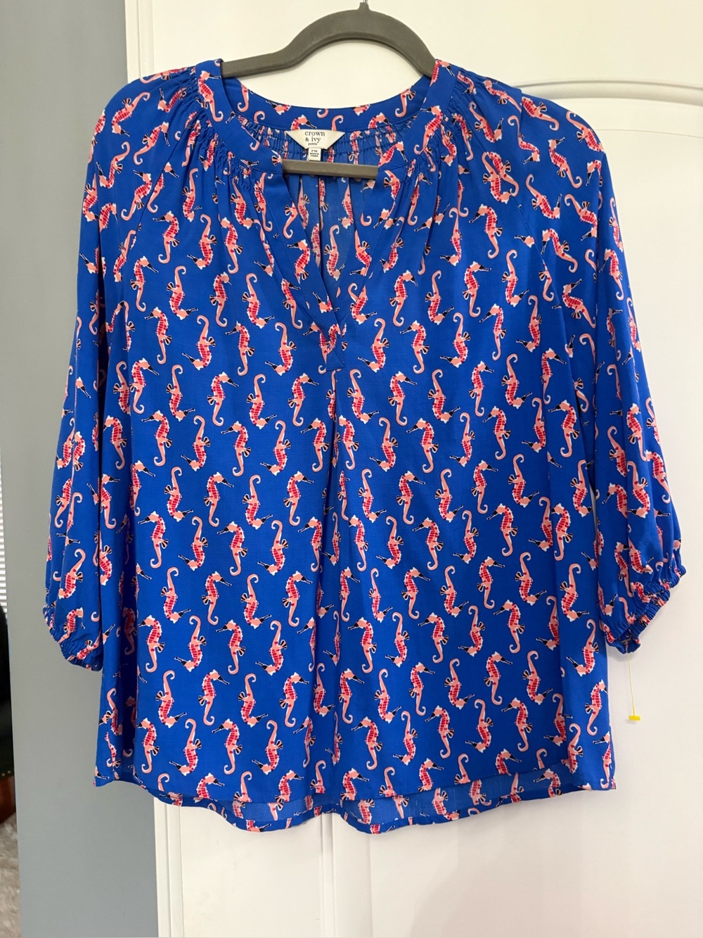 Crown & Ivy Women’s Blue Seahorse Print Blouse